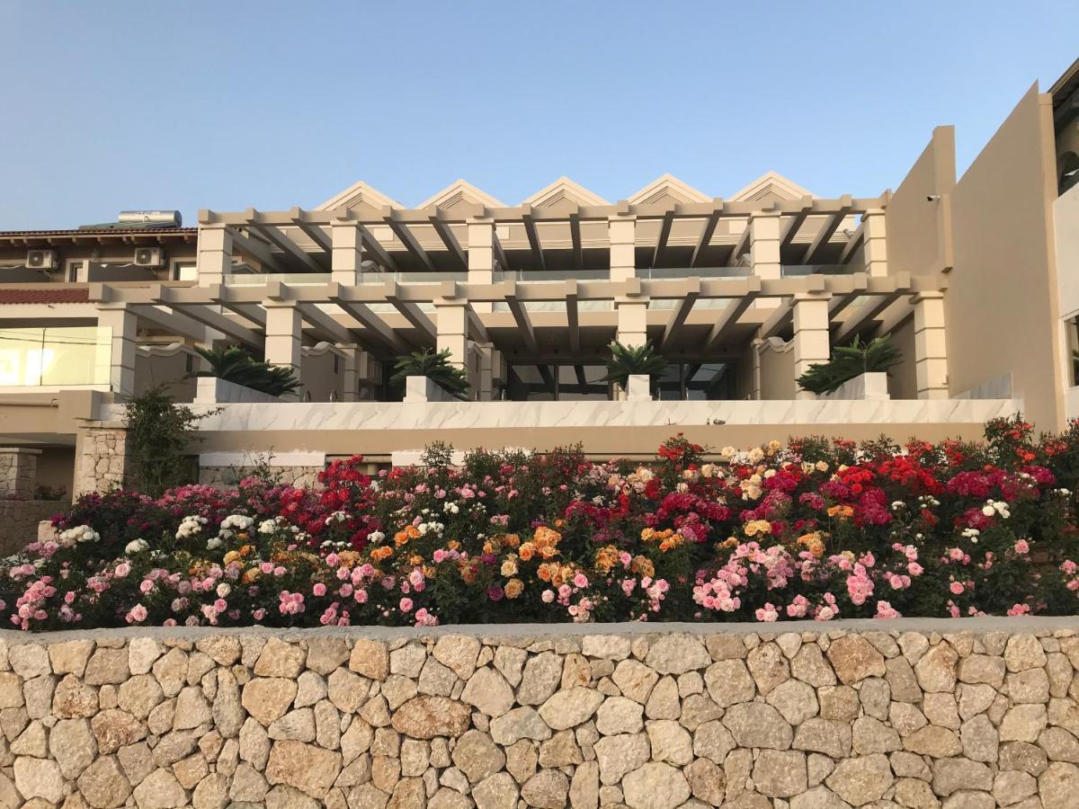 Agios Gordios Beach Resort Exterior photo