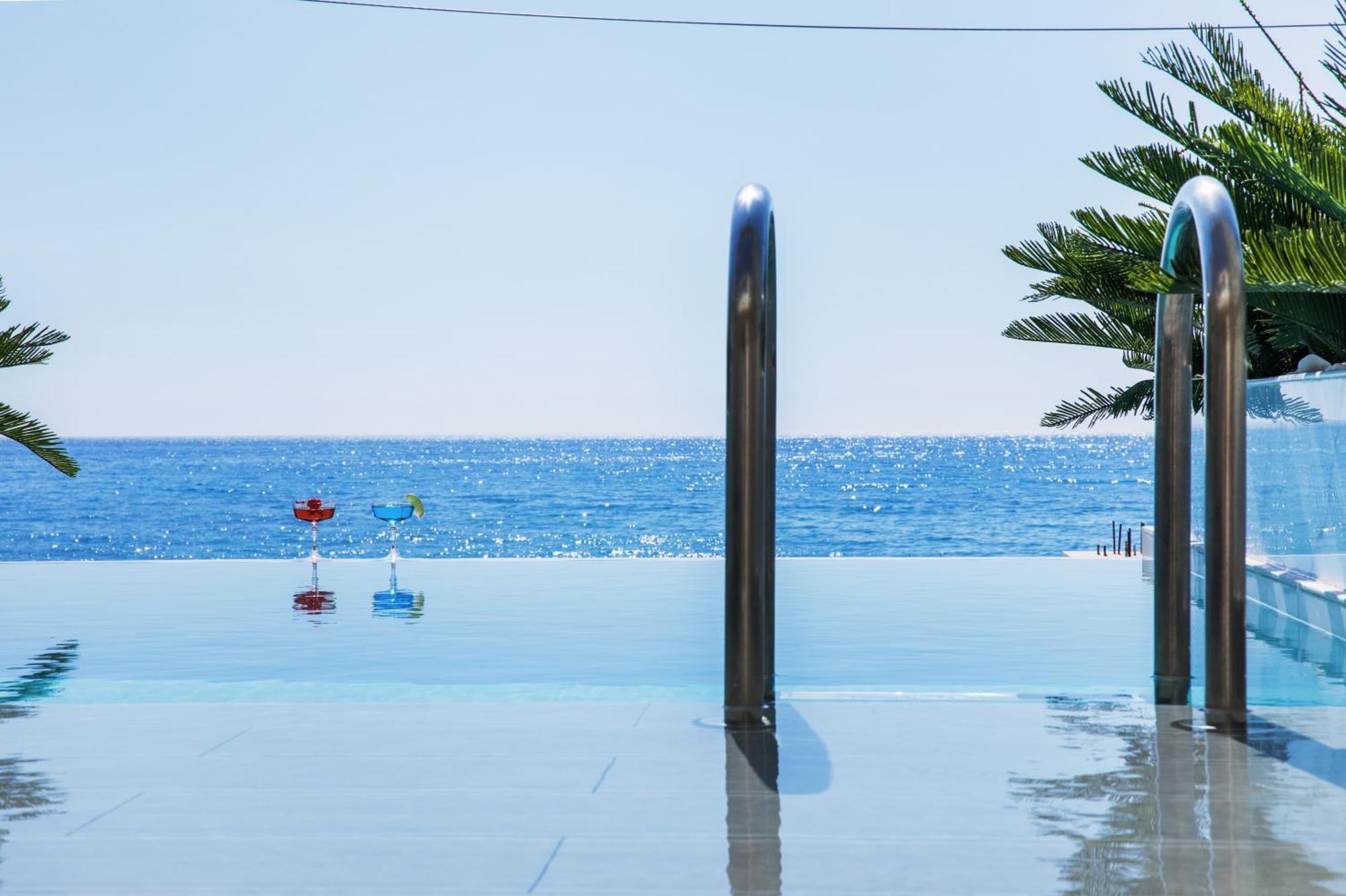 Agios Gordios Beach Resort Exterior photo
