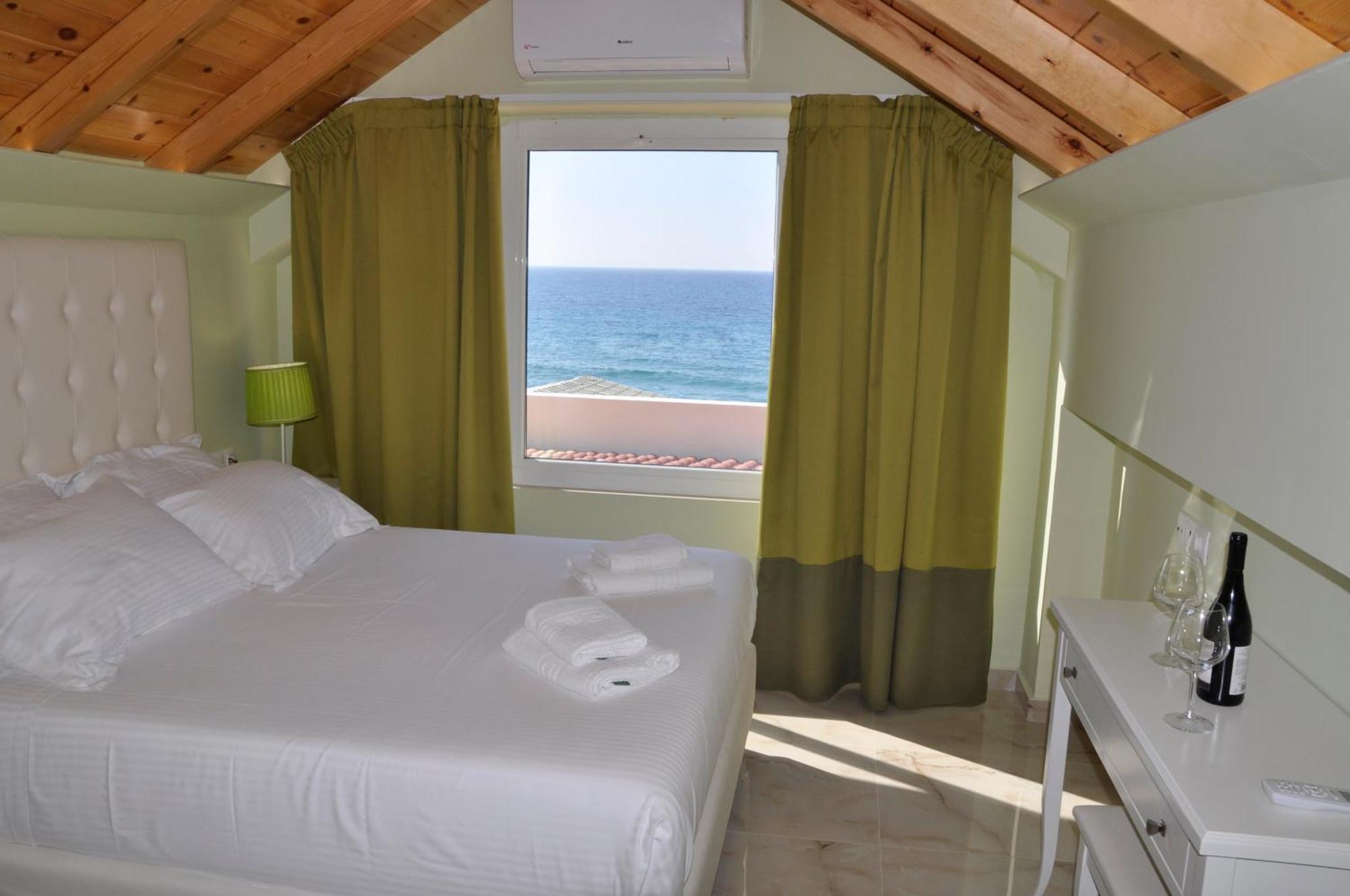 Agios Gordios Beach Resort Exterior photo