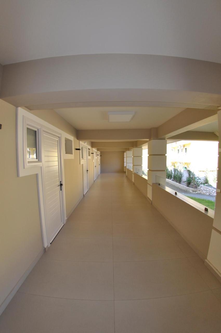 Agios Gordios Beach Resort Exterior photo